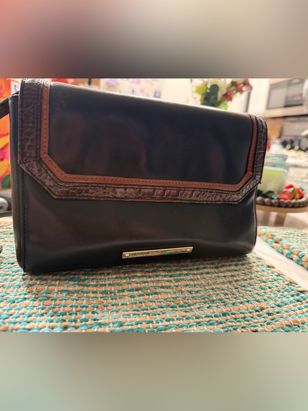 🌻🍁NEW🍁🌻Brahmin Black with Brown Trim Leather Clutch